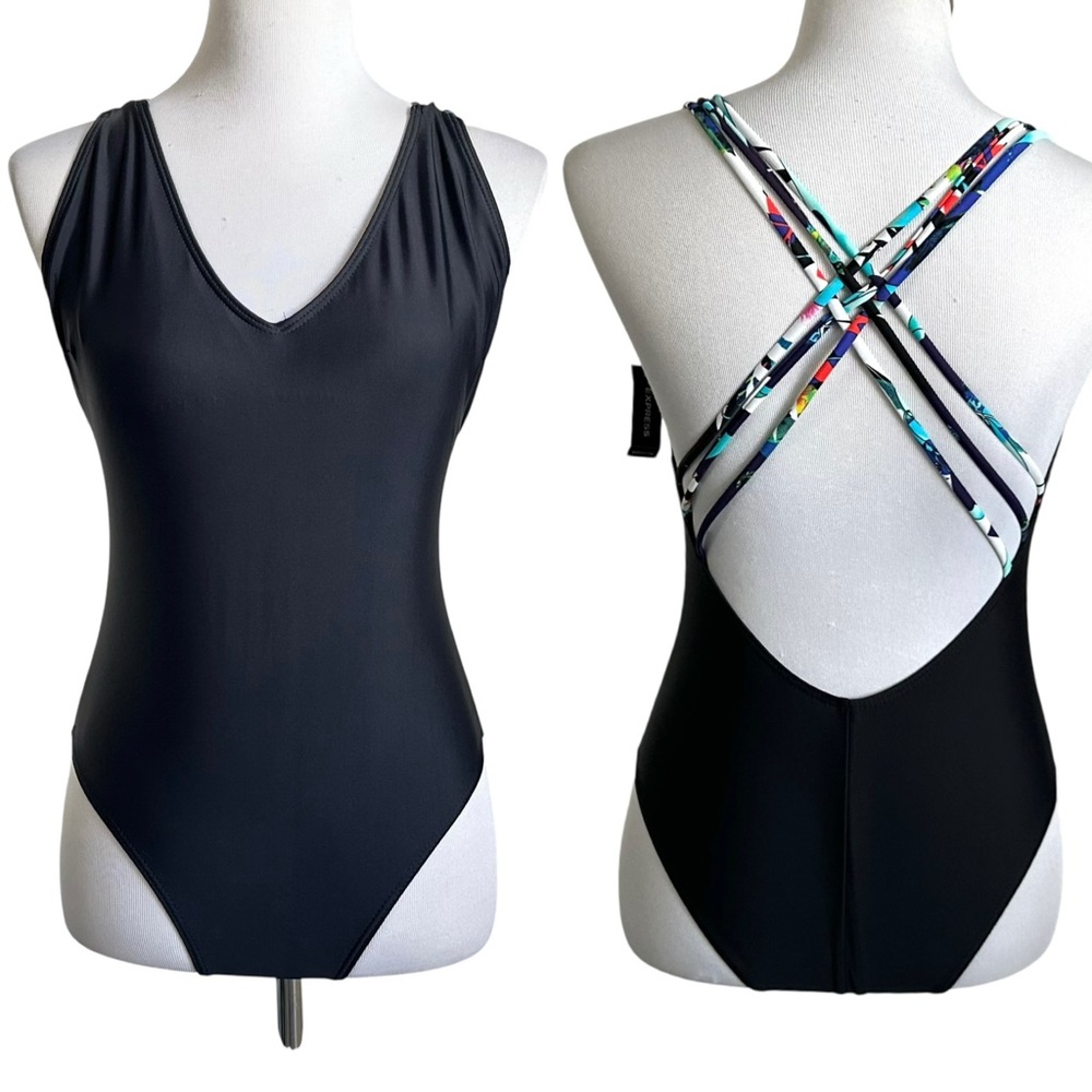 Express Womens 1 Piece Strappy Back Swimsuit Sz Medium Black V Neck NEW